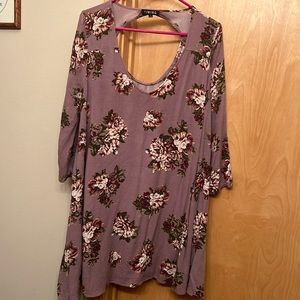 *$5 items, 5 for $15* Timing floral dress